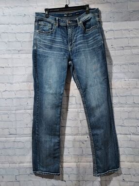 BKE Jeans Men's Size 36x34 Blue Tyler Straight Mid Rise Medium Wash Denim